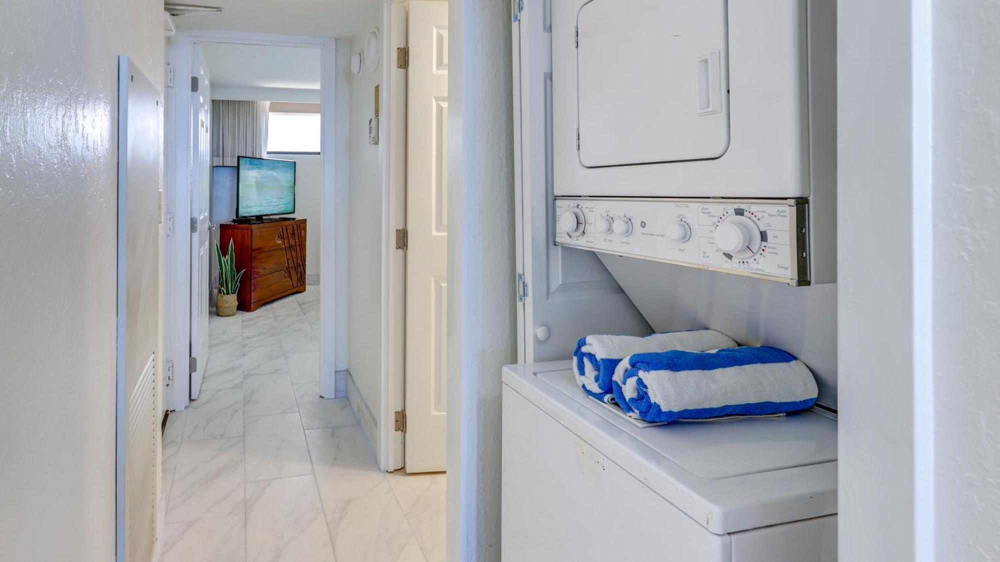 Maui Westside Presents: Kaanapali Shores 733 Stunning Ocean Views New Listing Лахайна Экстерьер фото
